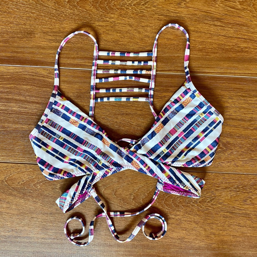 Becca by Rebecca Virtue Wrap Bikini Top Size M